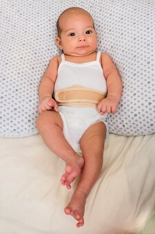 Nombril Bebe Nouveau Ne Fermer Le Cordon Ombilical D Apres Neuf Photo Premium Nombril Bebe Nouveau Ne Fermer Le Cordon Ombilical D Apres Neuf Photo Premium