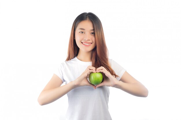 Belle femme Asie avec un sourire heureux