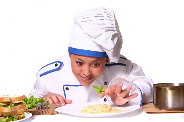 Belle femme en image de chef