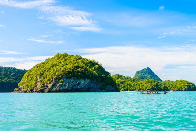 Belle île tropicale, plage, mer, et l&#39;océan