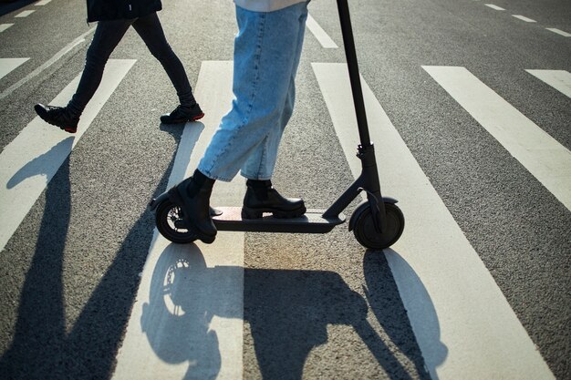 Belle personne biélorusse dans la ville