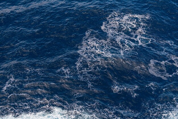 Belle photo des vagues de la mer