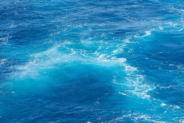 Belle photo des vagues de la mer