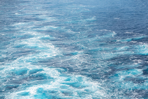 Belle photo des vagues de la mer