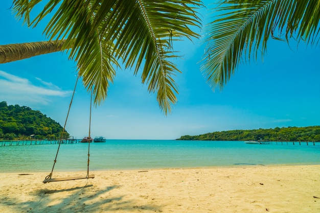 Photo gratuite belle plage tropicale et la mer