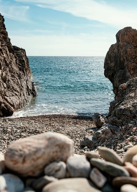 Belle vue marine au bord de la mer