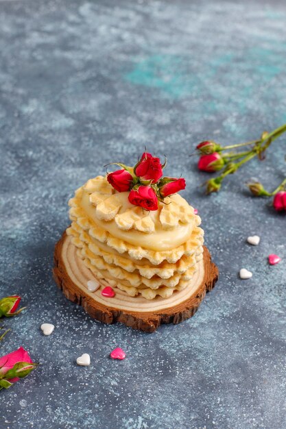 Biscuits gaufres avec une délicieuse crème maison.