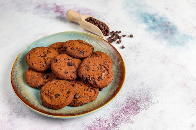 Biscuits sans gluten aux pépites de chocolat.