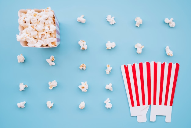 Photo gratuite boîte de pop-corn de cinéma