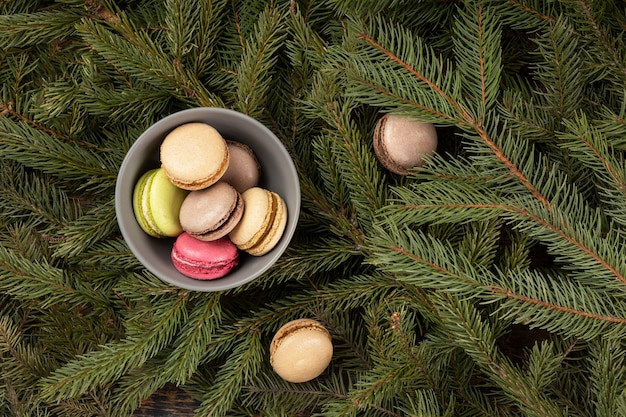 Bol vue de dessus avec macarons