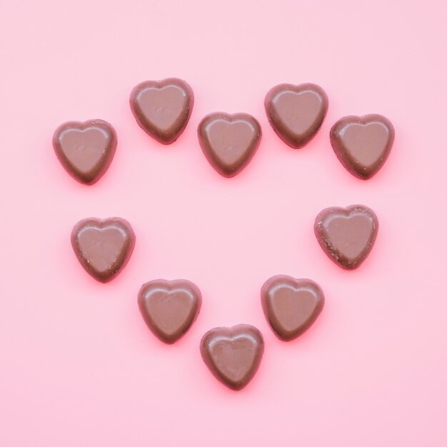 Bonbons au chocolat en forme de coeur