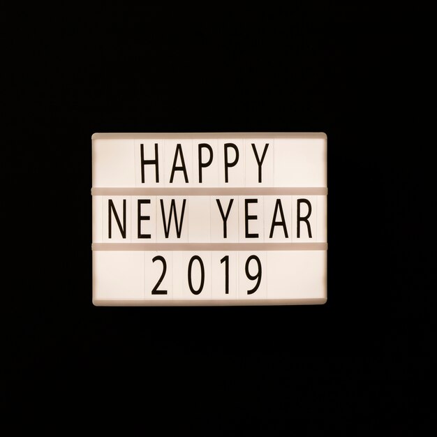 Bonne année 2019 inscription sur tableau lumineux