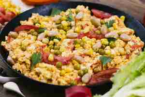 Photo gratuite bouchent la nourriture mexicaine dans une casserole