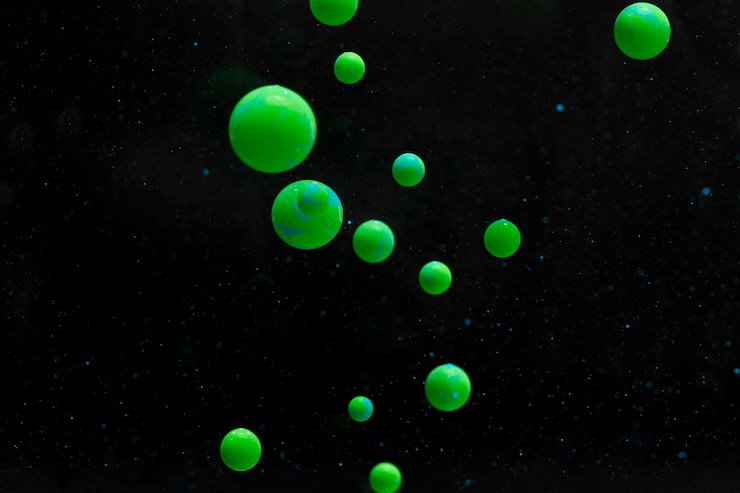 Photo gratuit boules acryliques vertes abstraites
