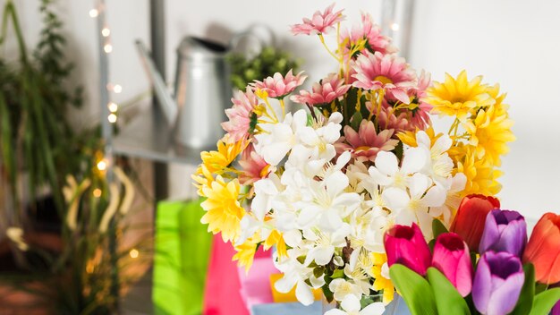 Bouquet de fleurs colorées