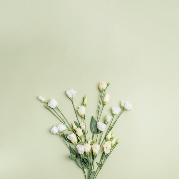 Bouquet de petites roses