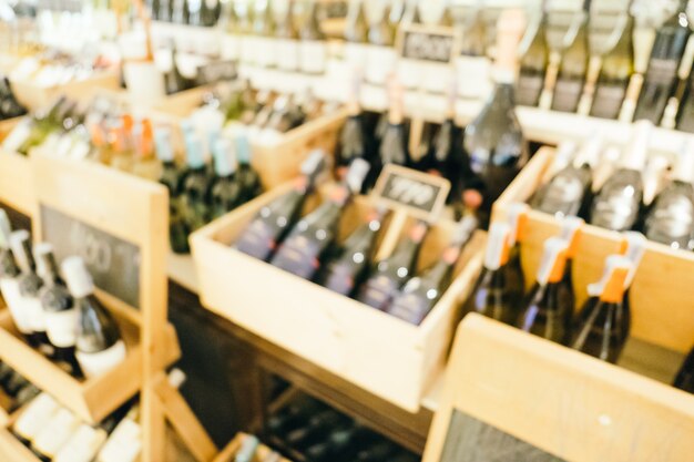 Boutique de vins en flou et dégazés abstraits