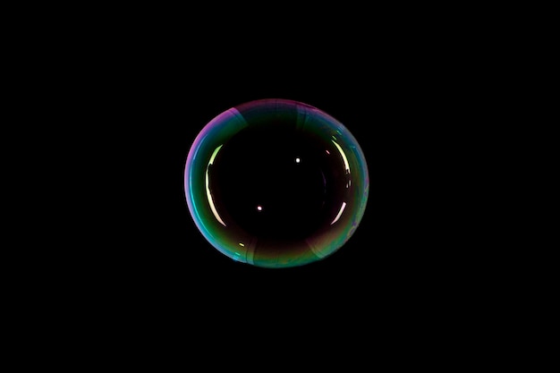 Bulles sur fond noir