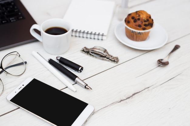 Bureau bureau avec objets