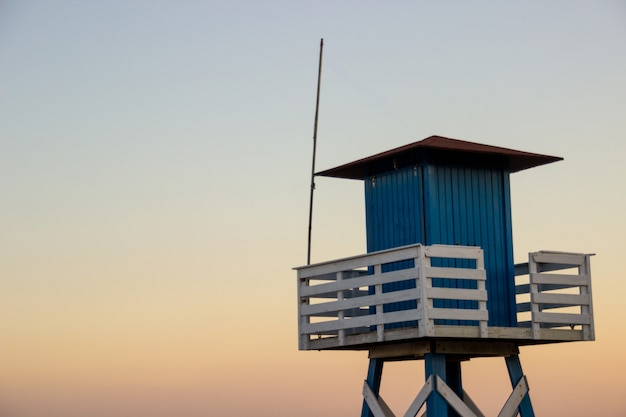 Cabane de surveillance sur la plage