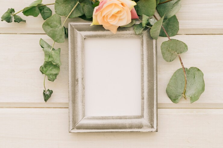Photo gratuit cadre, feuilles et une fleur