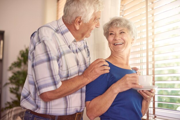 Le café du matin nous donne toujours vie