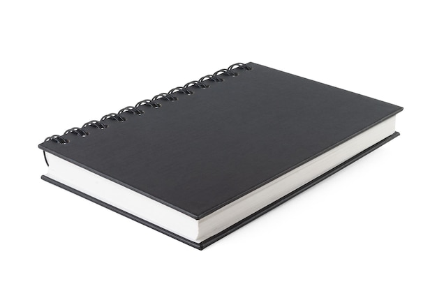 Photo gratuite cahier à anneaux noirs sur fond blanc