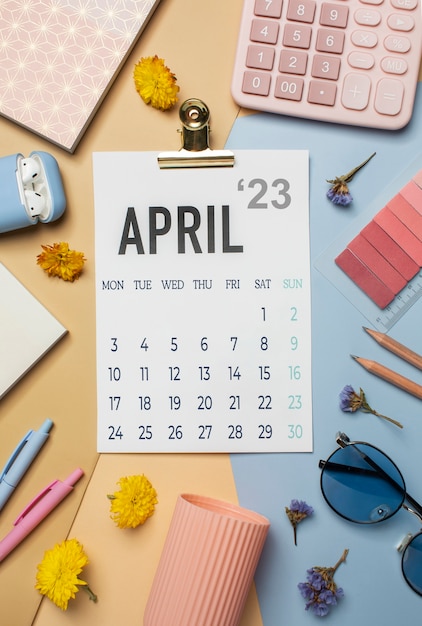 Photo gratuite calendrier de bureau avec textes en anglais