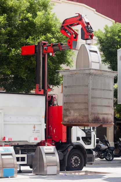 Photo gratuite camion à ordures collecte des poubelles