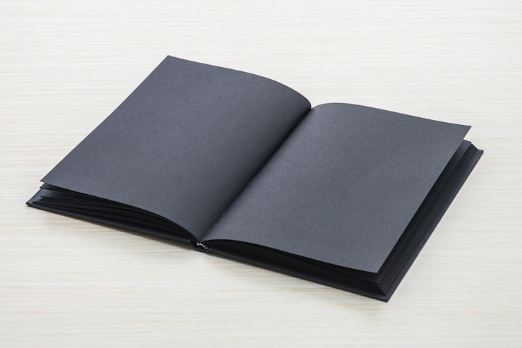 Photo gratuit carnet noir