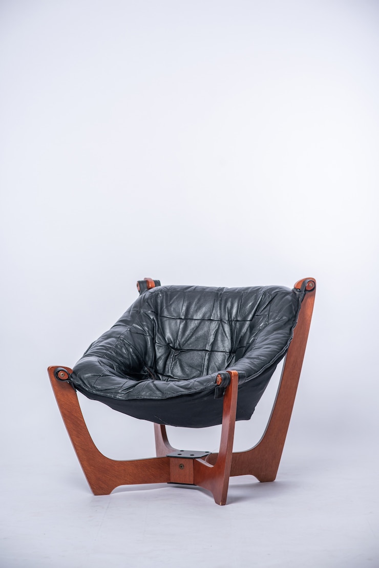 Photo gratuit chaise de canapé isoler sur une surface blanche