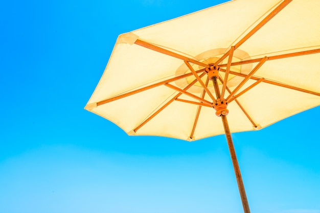 Chaise de plage parapluie