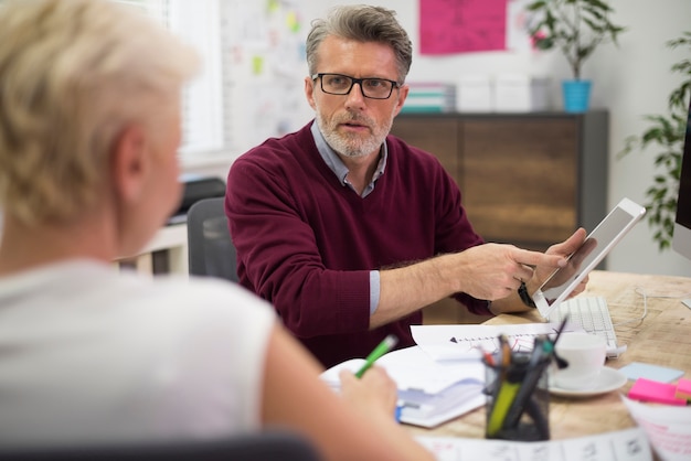 Chaque jour est très chargé dans cette entreprise