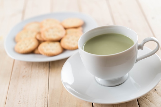 Photo gratuite chaud matcha latte