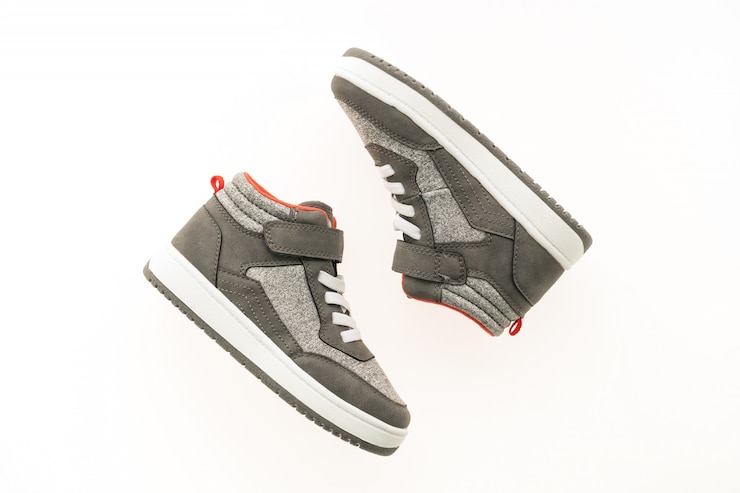 Photo gratuit chaussures et baskets mode