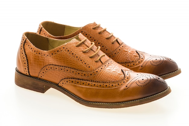 Chaussures en cuir marron