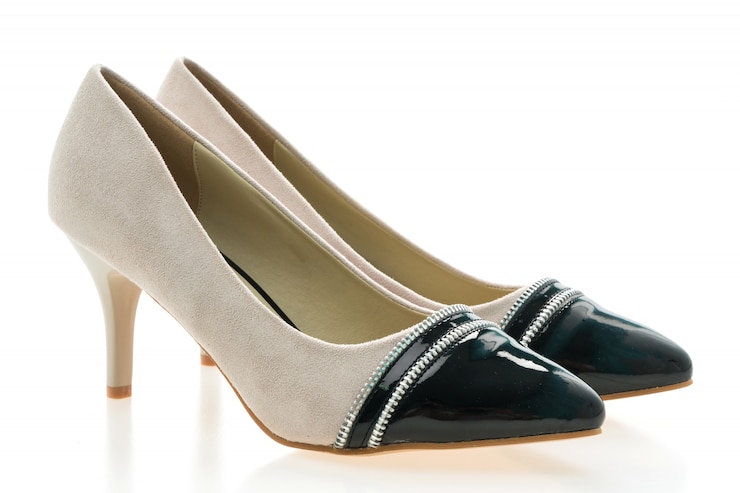 Photo gratuit chaussures à talons hauts