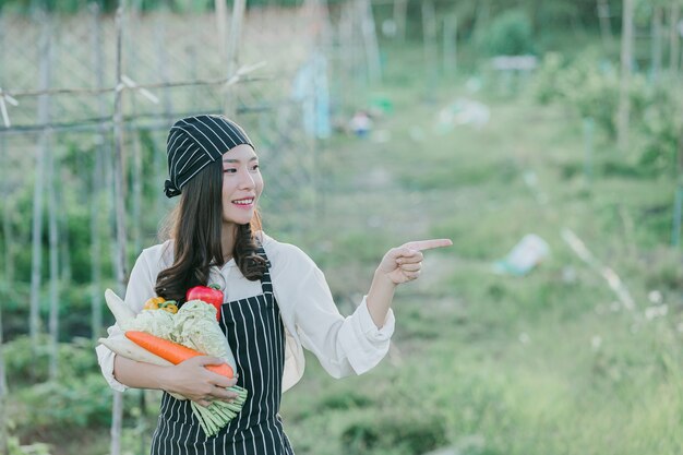 Chef de récolte de produits frais hors ferme biologique