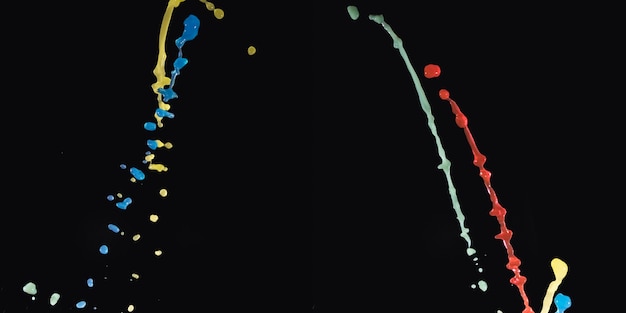 Éclaboussures de waterdrop coloré sur fond sombre