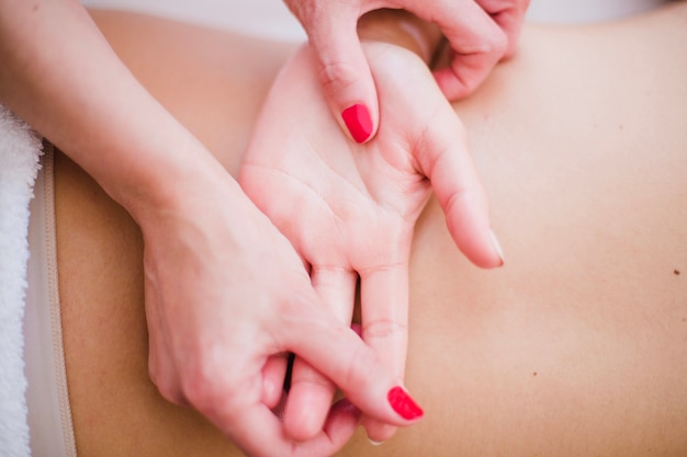 Client anonyme de massage de femme