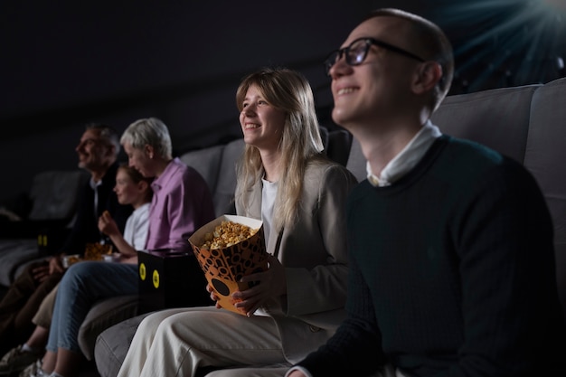 Client dans un studio de cinéma dark vip