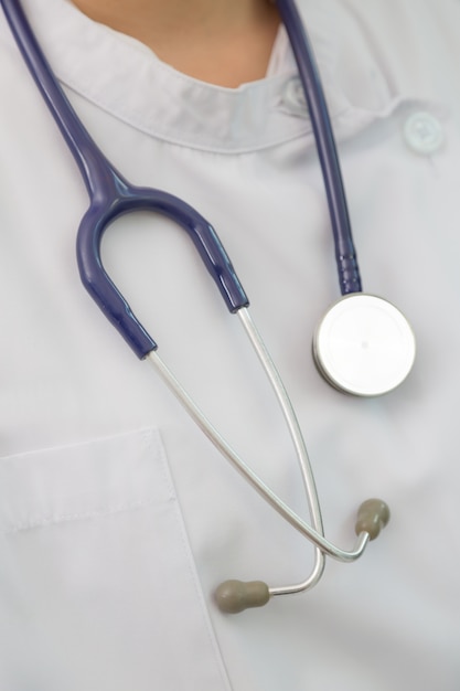 Close-up d&#39;un stéthoscope bleu