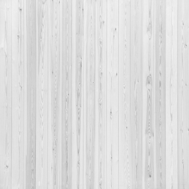 clôture lisse posé avec des planches blanches