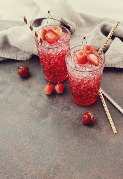 Cocktails fraises et framboises