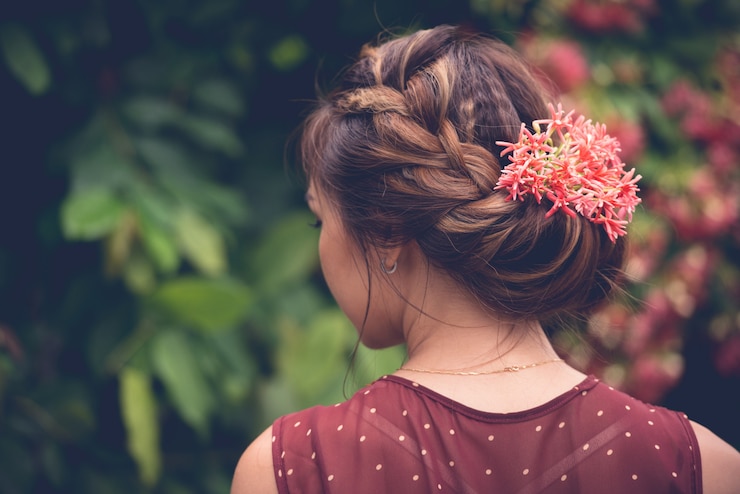Photo gratuit coiffure de charme