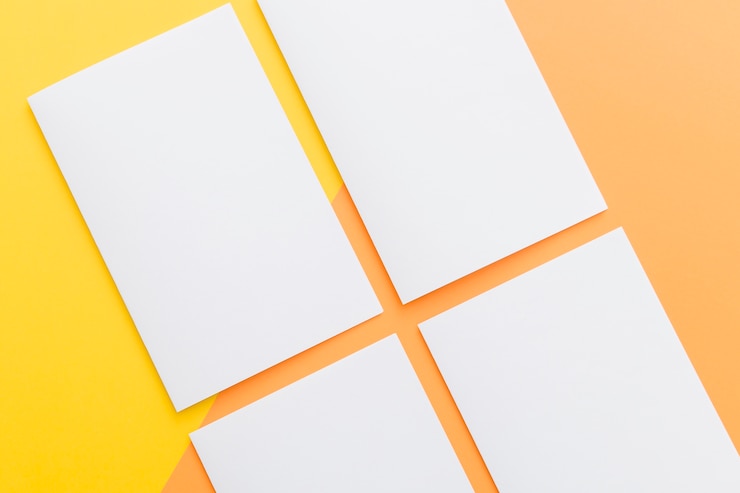 Photo gratuit collection de brochures rectangle gros plan