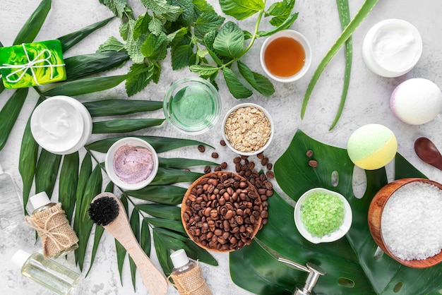 Collection de produits cosmétiques naturels