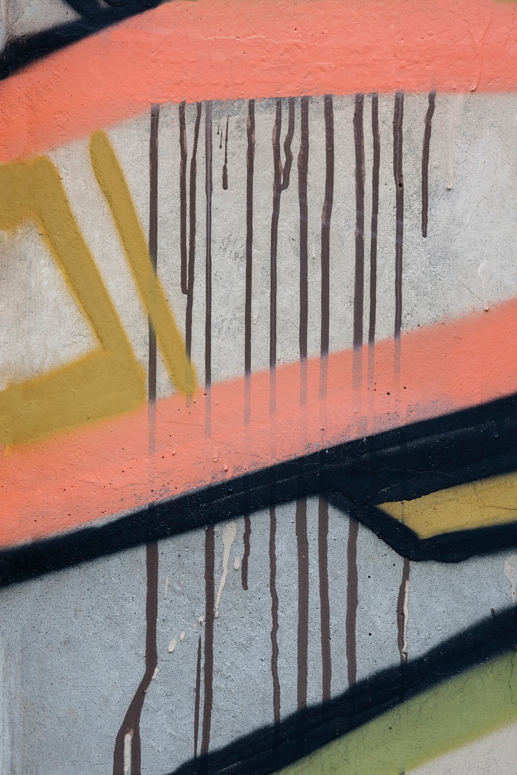 Photo gratuit composition abstraite de graffitis muraux