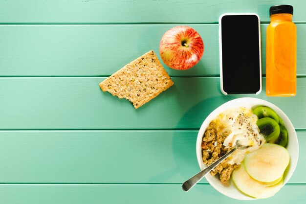 Composition d&#39;aliments sains avec surface