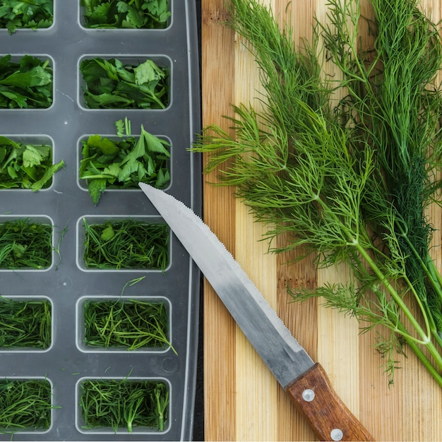 Composition de cuisine moderne avec des ingrédients sains